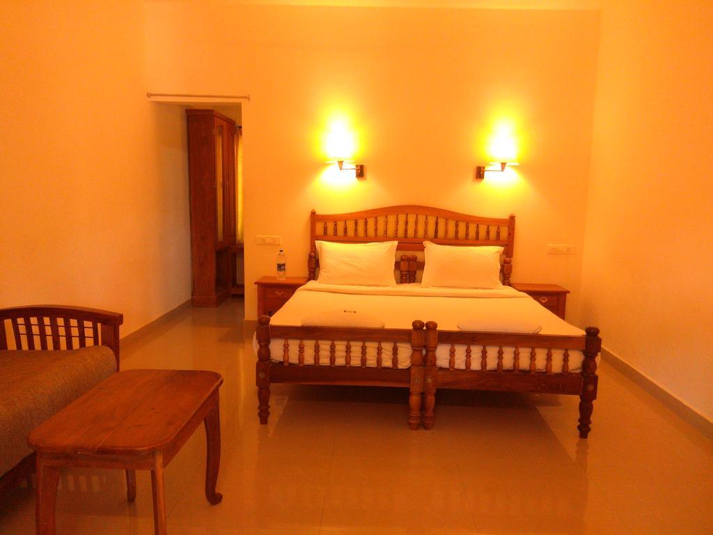 Green Court Cottage Thekkady Esterno foto