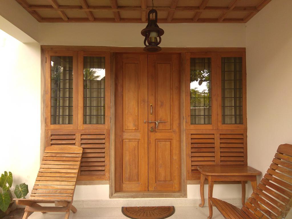 Green Court Cottage Thekkady Esterno foto